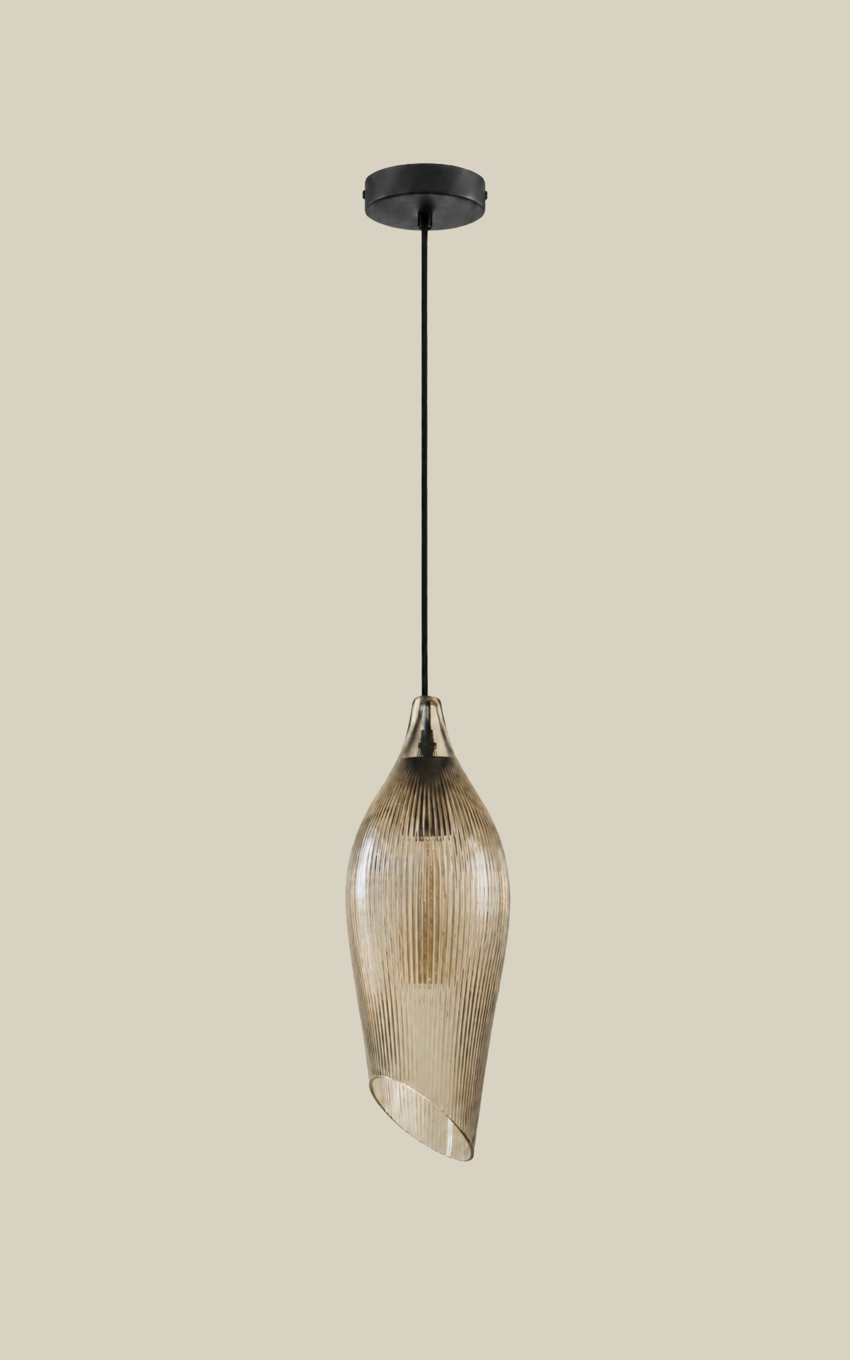 Carmen M Ribbed Cognac Pendant