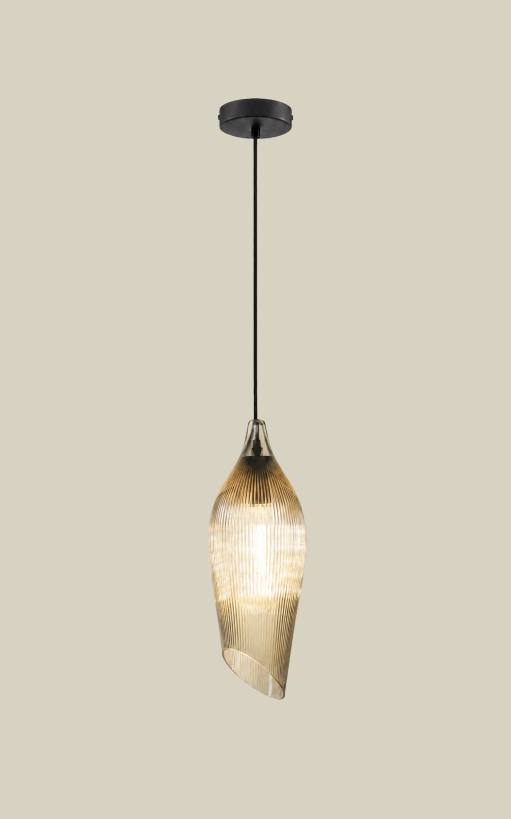 Carmen M Ribbed Cognac Pendant