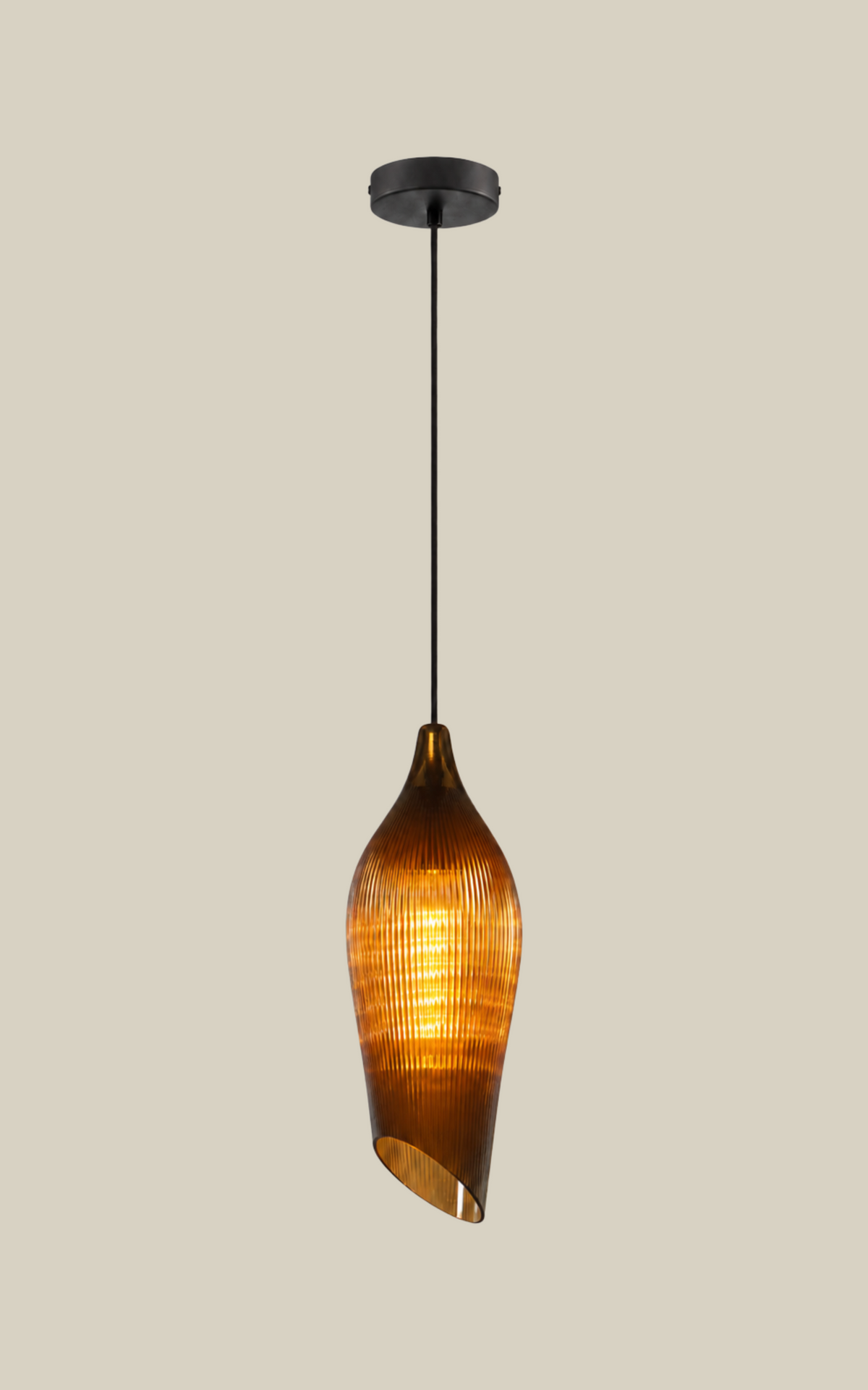 Carmen M Ribbed Gold Pendant