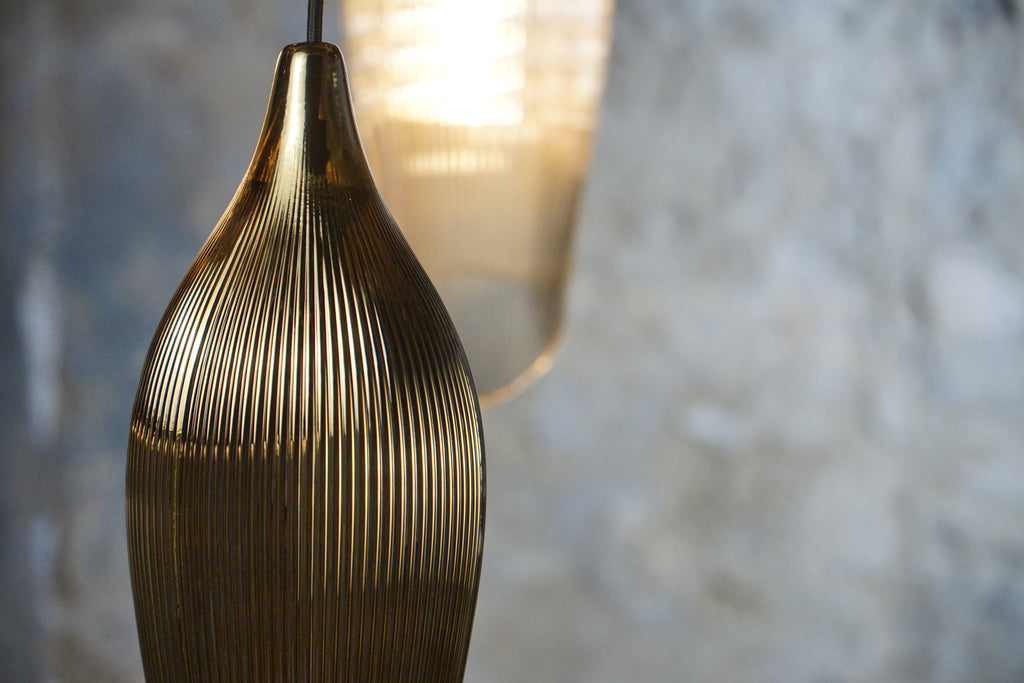 Carmen M Ribbed Gold Pendant