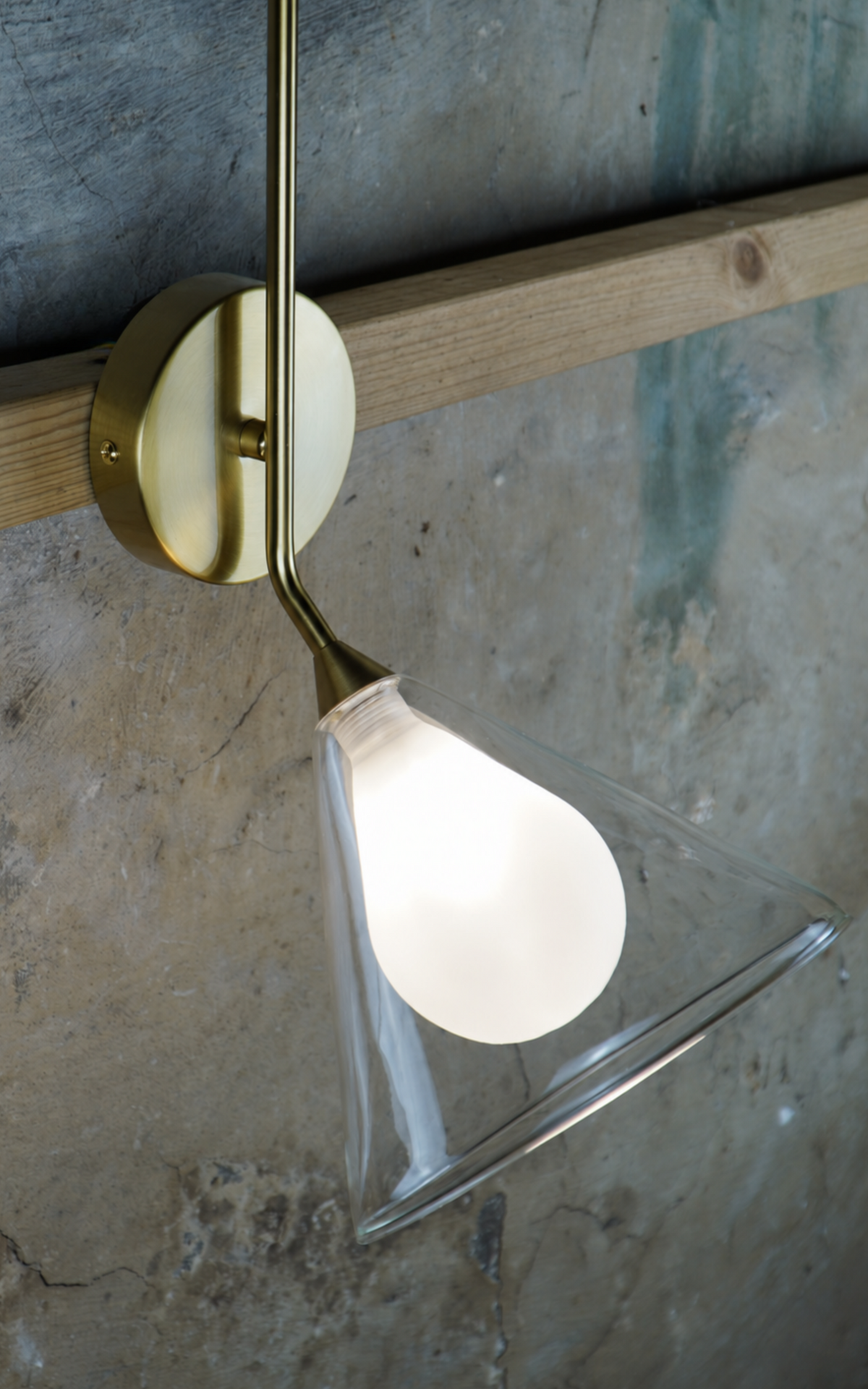 Salvino Clear Wall Light