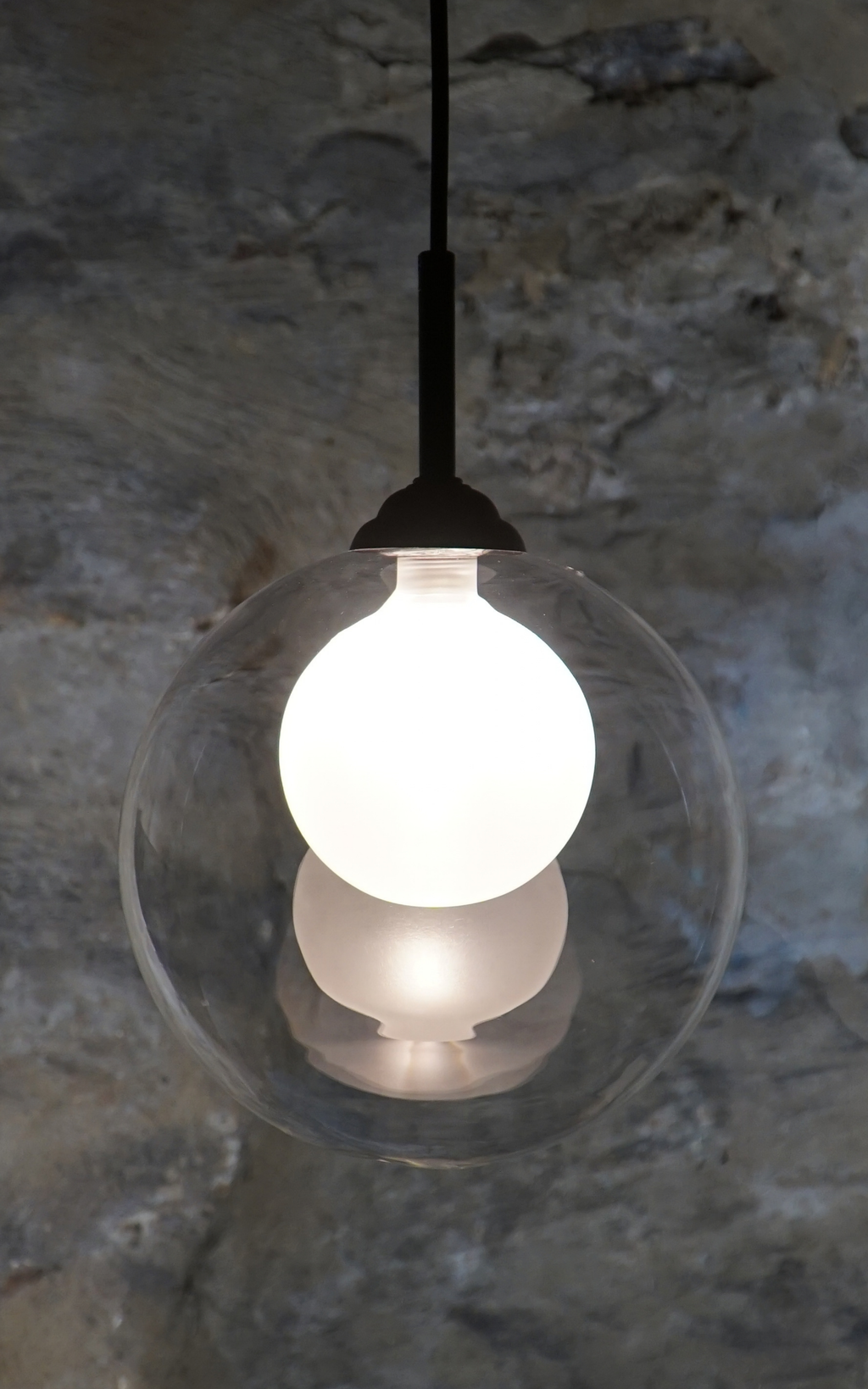 Valentina 20 Clear Pendant